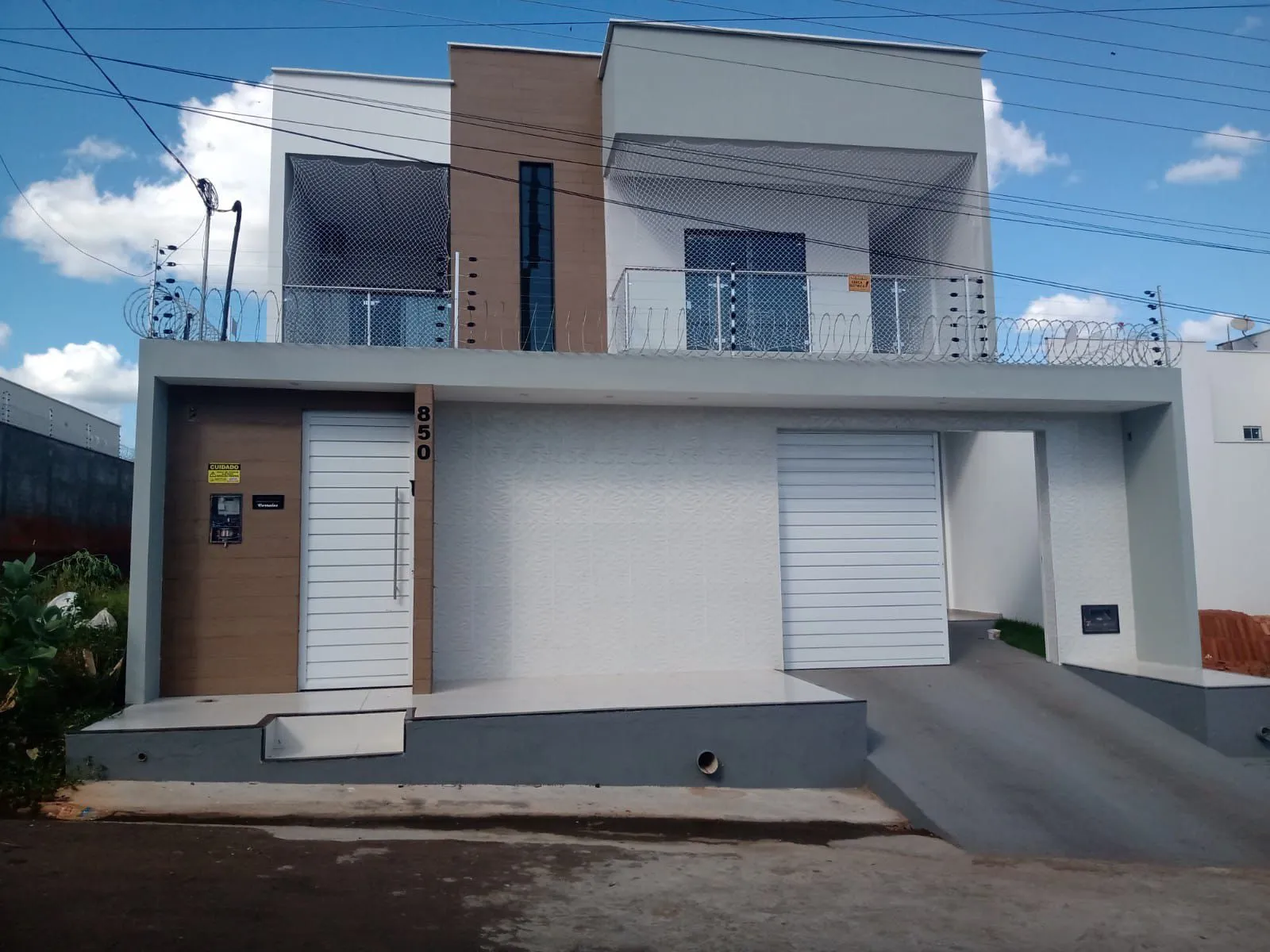 Fachada de casa residencial construída pela Oito Engenharia em Picos